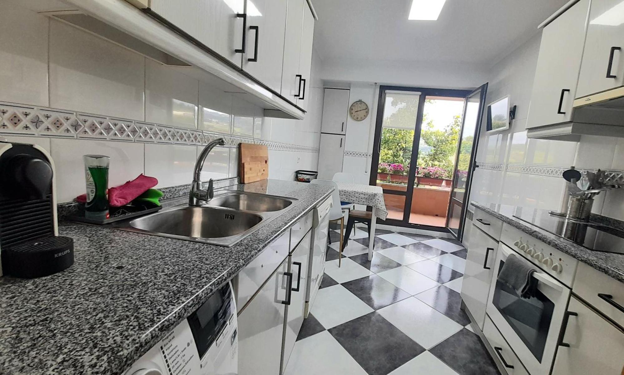 Zuberoa- Vistas, Terraza Y Parking Daire Zarautz Dış mekan fotoğraf
